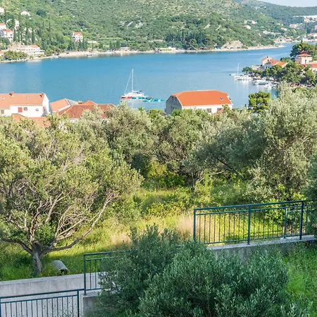 Deluxe Bellevue شقة *